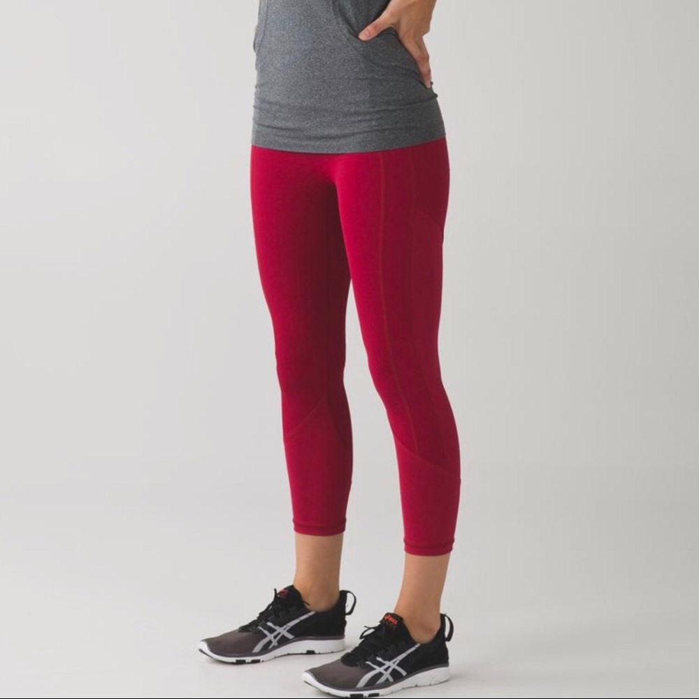 Lululemon All The Right Places Crop